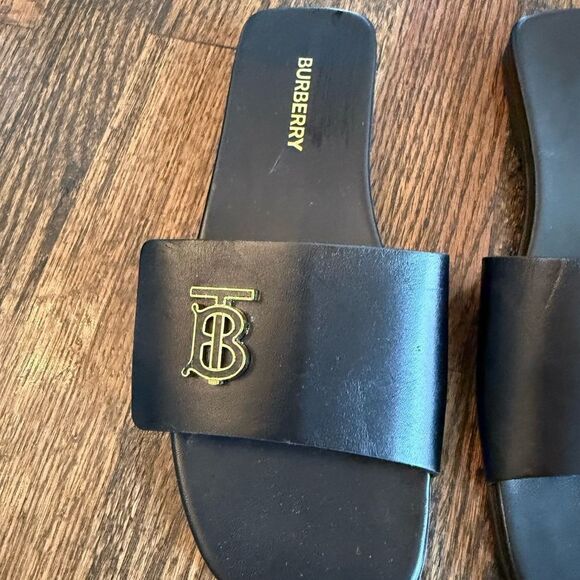 Burberry Leather TB Plaque Sandals - Picture 5 of 9